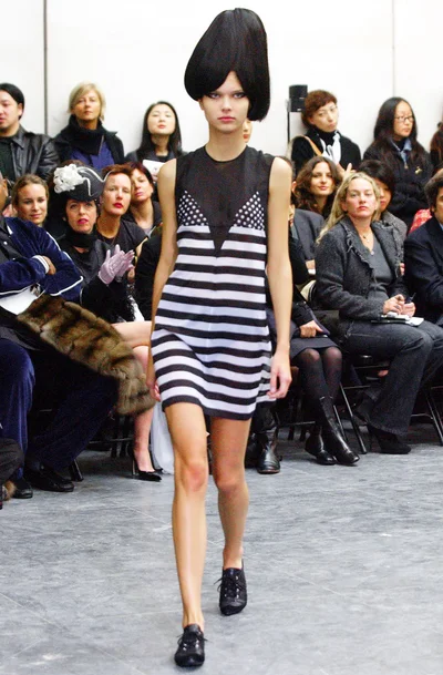 Look 32